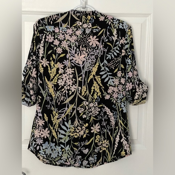 CALVIN KLEIN - Women’s Blouse / Floral pattern/ Multicolor / Size  XS - Picture 2 of 8